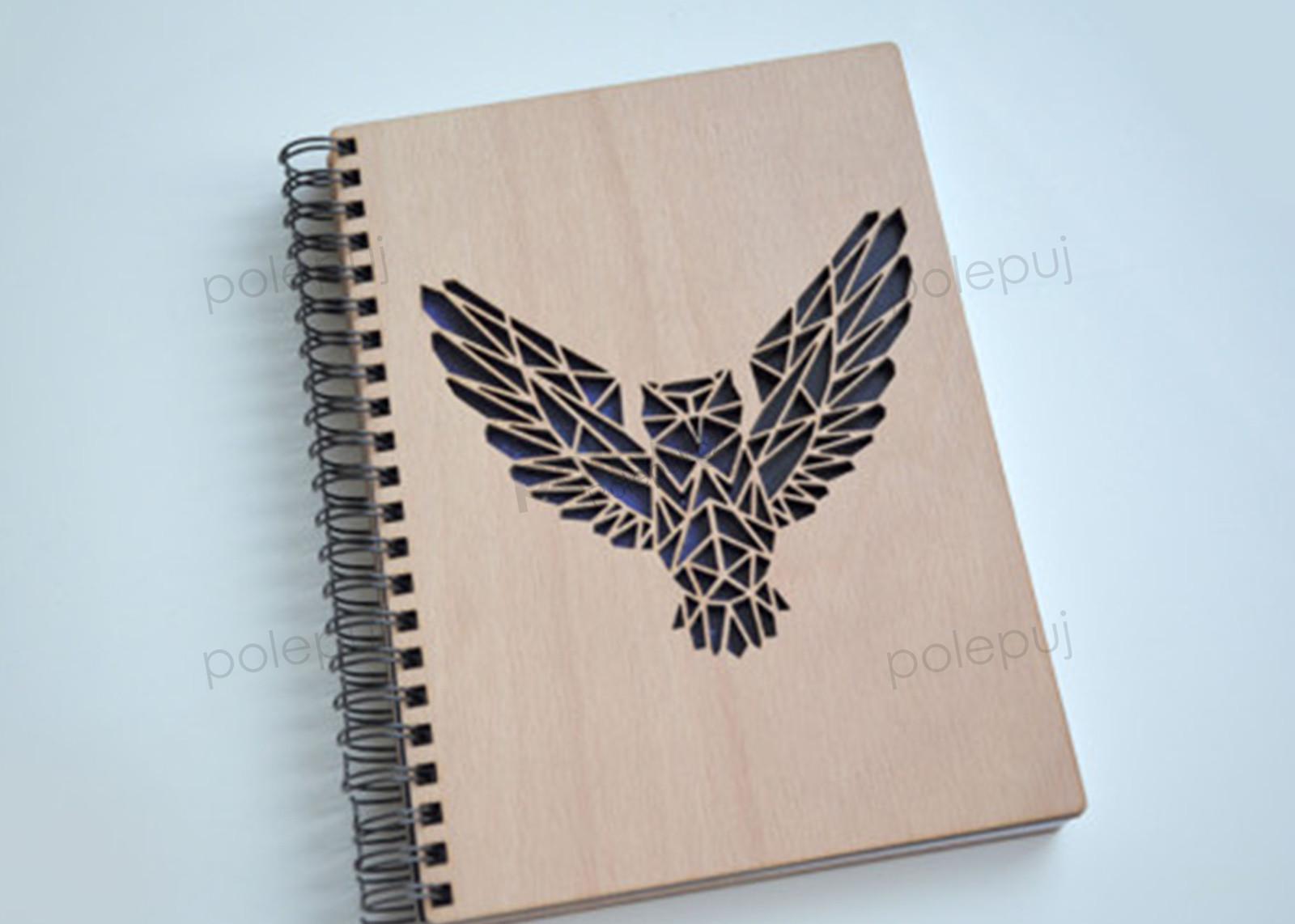 Bloky /sešity, zápisníky, knihy/ s dřevěnými deskami gravírované - motiv sova