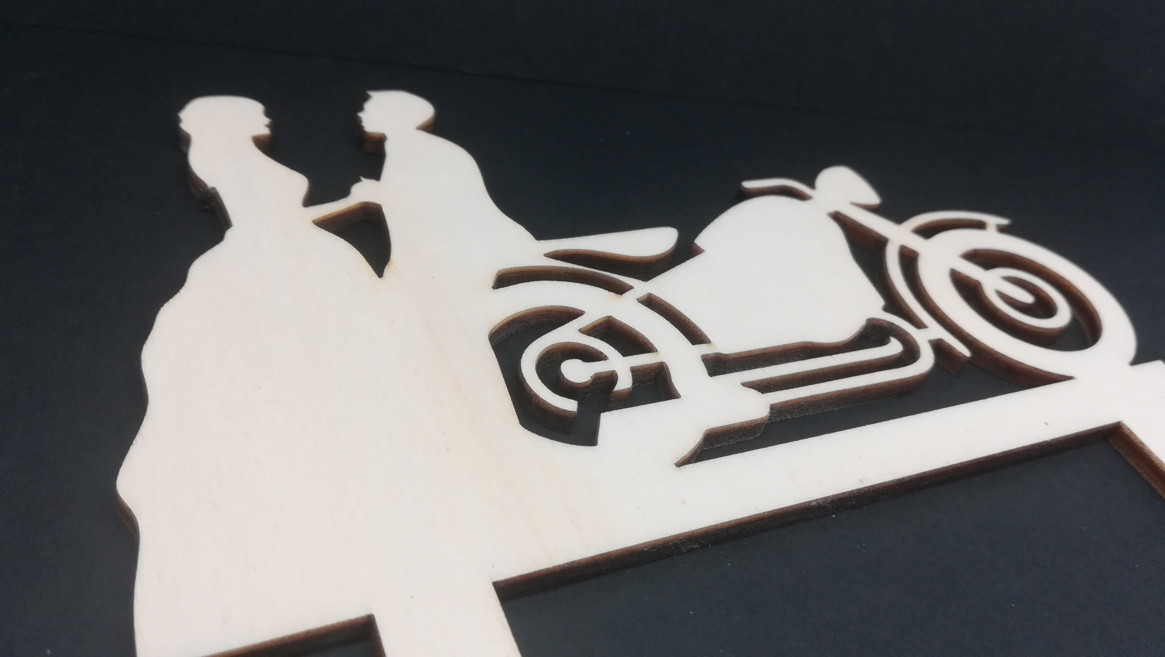 Dřevěný svatební zápich do dortu - chopper