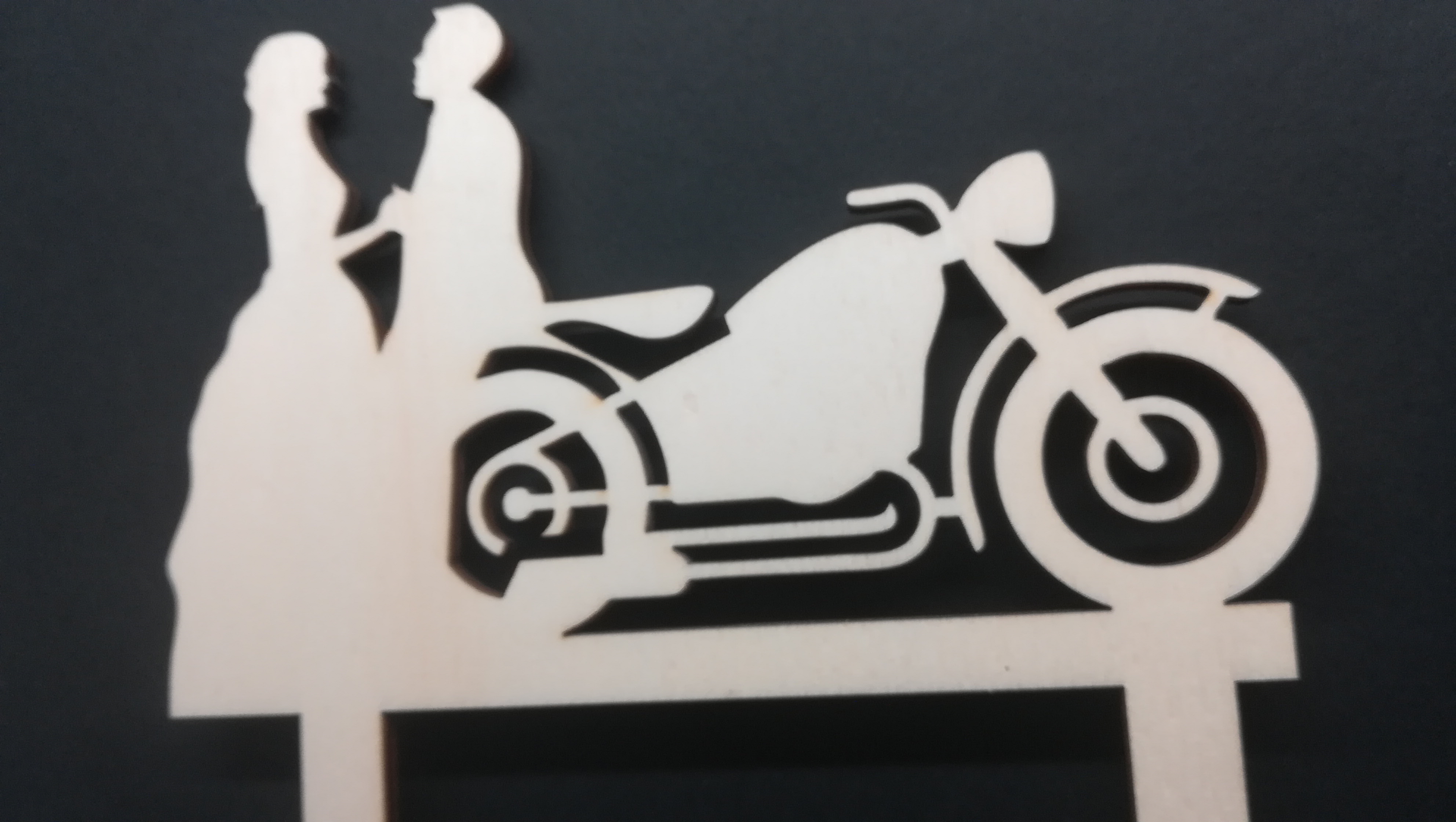 Dřevěný svatební zápich do dortu - chopper