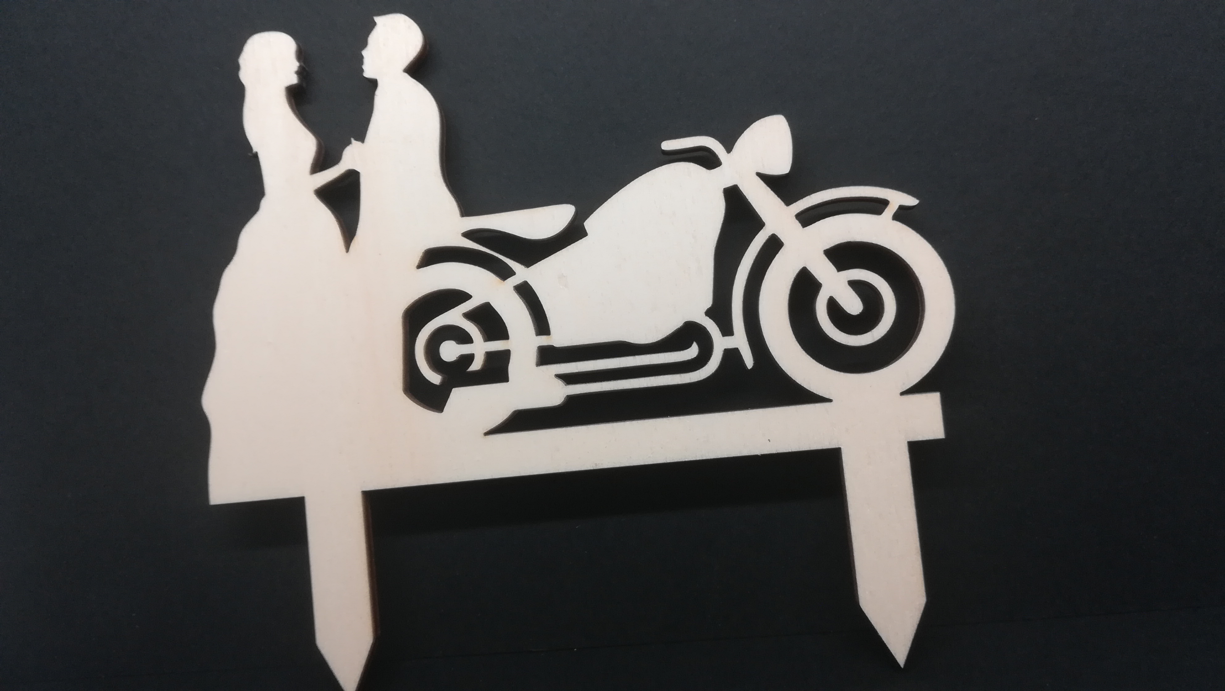 Dřevěný svatební zápich do dortu - chopper